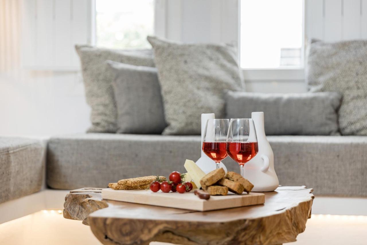 Apartment Naxian Icon Luxury 3